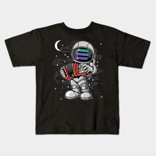 Astronaut Accordion Solana SOL Coin To The Moon Crypto Token Cryptocurrency Blockchain Wallet Birthday Gift For Men Women Kids Kids T-Shirt